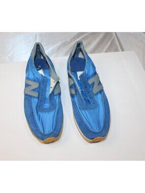 Vintage New Balance Shoes D401428 Blue Collectible